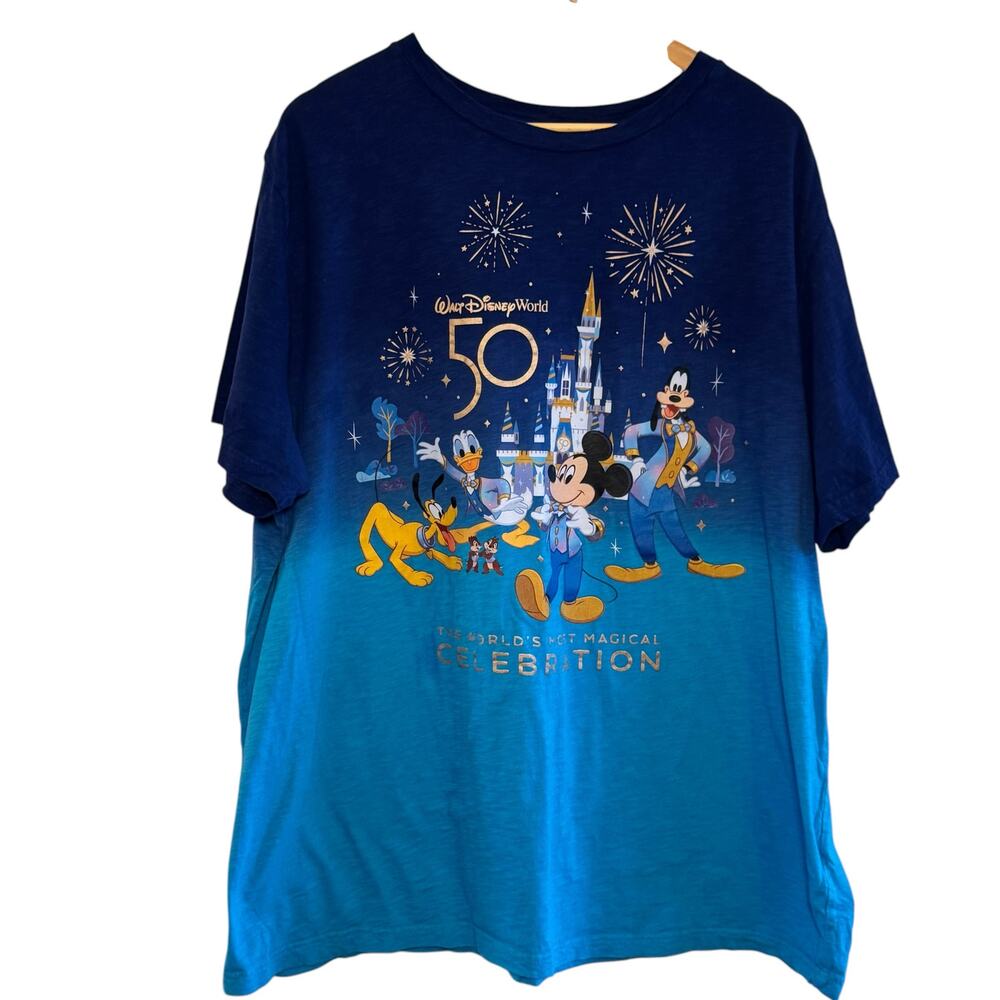Walt Disney World 50th Anniversary Blue Ombre Mickey and Friens XXL T-Shirt